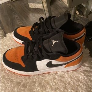 'Shattered Backboard' Air Jordan 1 Low